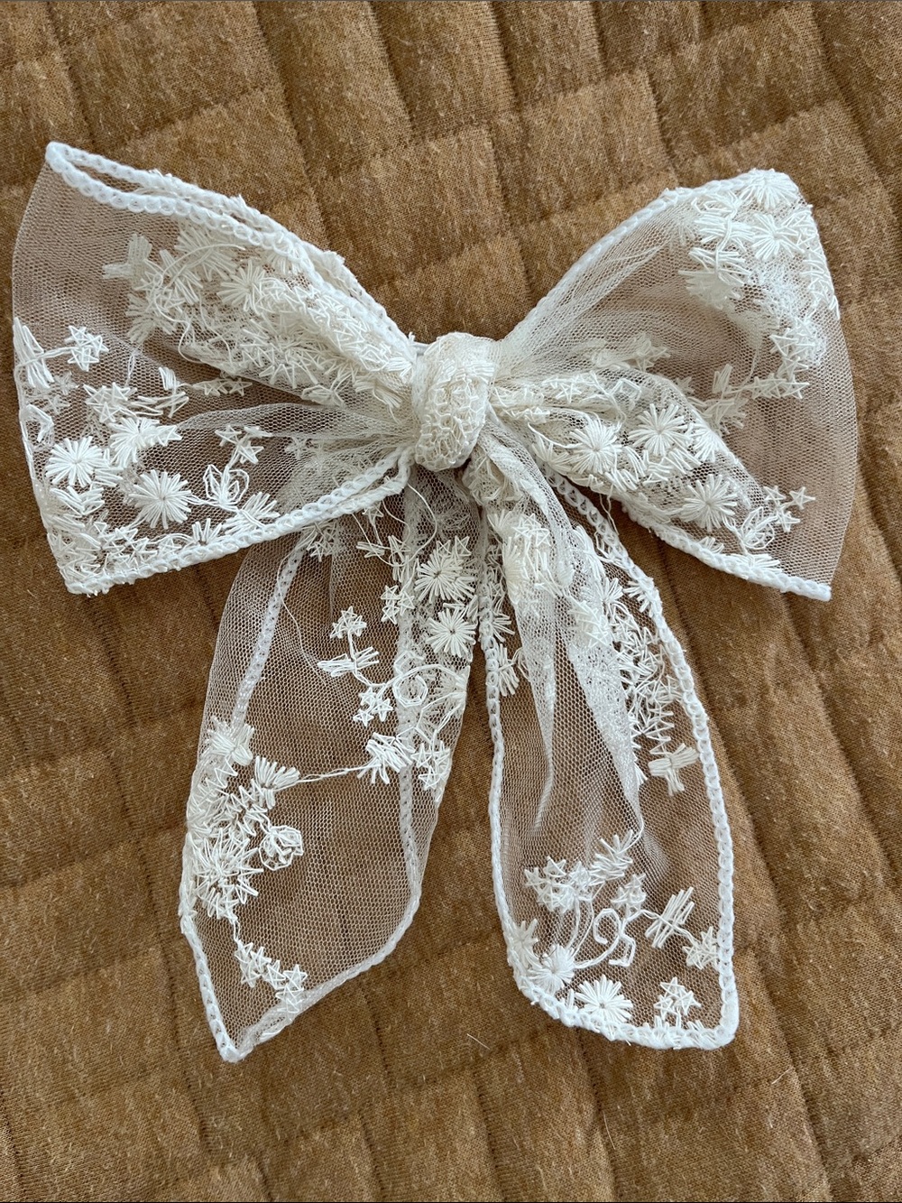 Amazon Ivory Floral Lace Hair Bow
